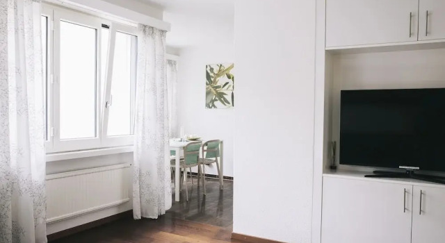 Elegant Apartment with POCKET WIFI !!!