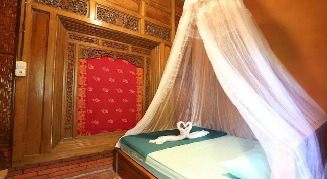 JavaLO Lite, Prenota Hotel Kecamatan Pujut Indonesia