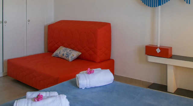 EOS Villa