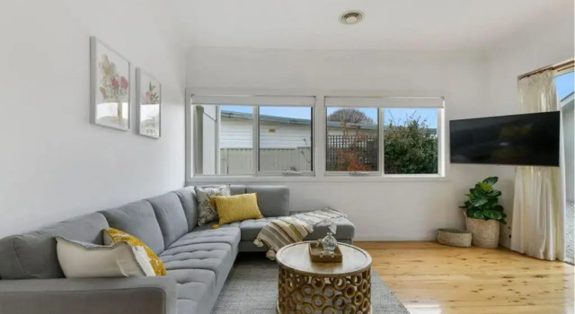 Апартаменты Leafy Lamrock Cosy 3 bedroom home Near CBD
