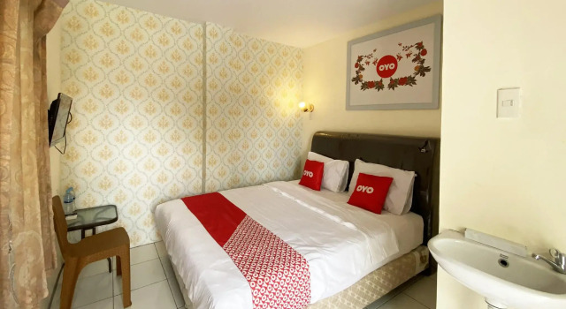 OYO 1634 Dom Residence, Rezerwuj Hotel Medan Sumatra