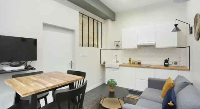 Апартаменты Rent a Room - Residence Charon