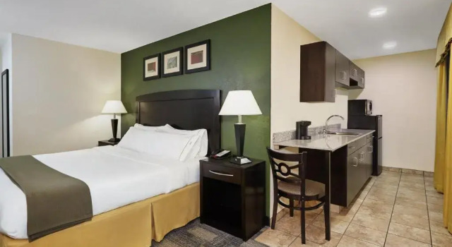 Двухместный номер Executive Holiday Inn Express Pekin - Peoria Area by IHG