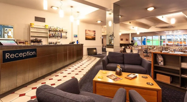 Kingston Hotel