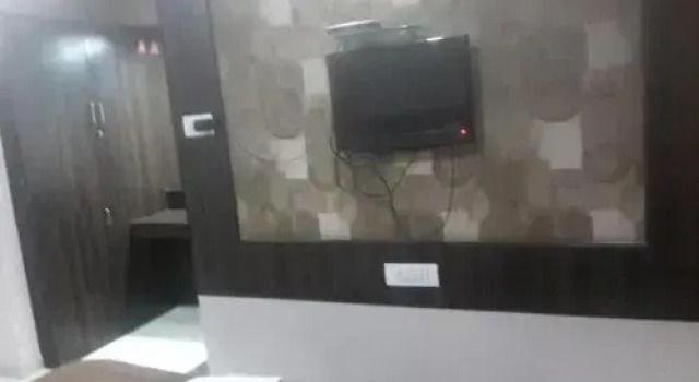 JK Rooms 113 Shivani-Nr Airport-Rajiv Nagar