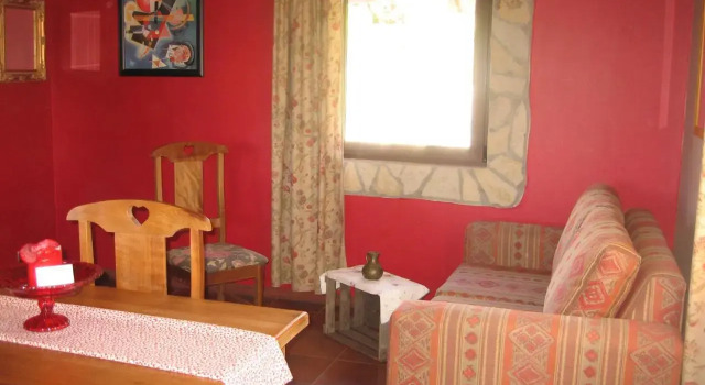 Regenbogen Bungalows, Book Hotel Hotels in Panguipulli with Parking, Parking