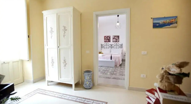Четырёхместный номер Standard с балконом "Suliscenti" Dimora Siciliana B&B
