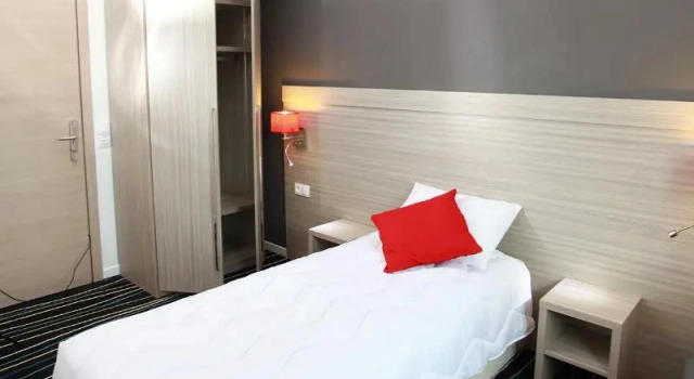 Номер Classic The Originals City, Marne-la-Vallée Est, Meaux ,GLASSY HOTEL
