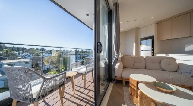 Апартаменты с балконом и с видом на город Palm Suites - Auckland
