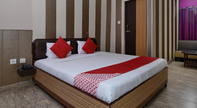 Collection O O 3519 Hotel Garden Inn, Забронировать Отель Варанаси штат Уттар-Прадеш