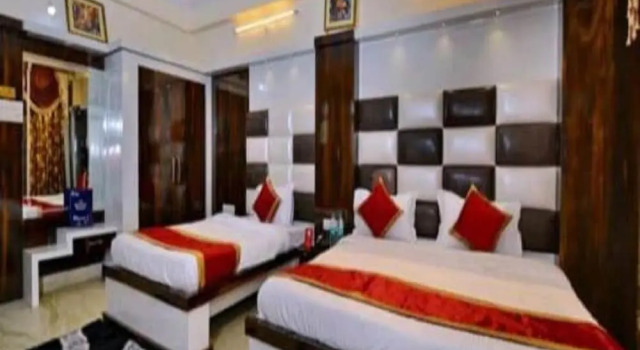 Трёхместный номер Standard Hotel Ganpati Plaza