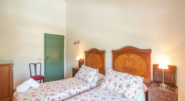 Appealing Apartment in Collesalvetti With Garden, Book Lejlighed Collesalvetti Etruscan Coast