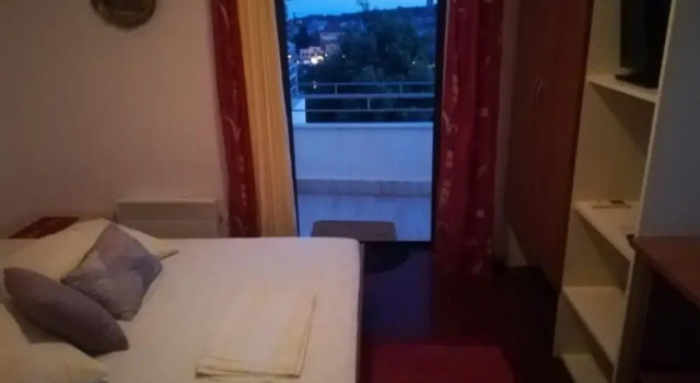Pero - 50 m From sea - SA2, Buchen Sie Hotel Rab 