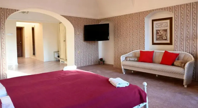 Люкс Luxury Hotel Bouček