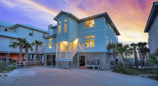 Storks Nest by Five Star Properties, Varaa Hotelli Hotellit Emerald Coast uima-altaalla, Uima-allas