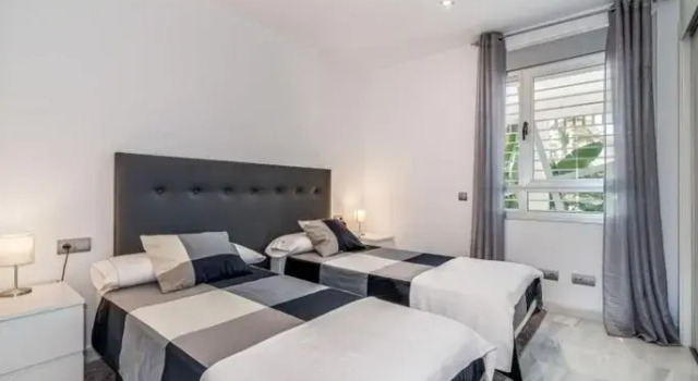 Lujoso apartamento con piscina comunitaria en la Costa del Sol, Забронировать Апартаменты/квартира Апартаменты Марбелья, рядом с Playa de Cortijo Blanco, Апартаменты/квартира