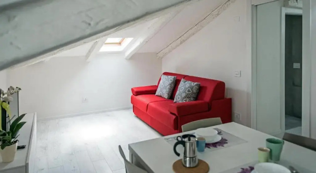 JOIVY Apartments - Trieste Goldoni, Забронировать Апартаменты/квартира Апартаменты Триеста, рядом с Замок Святого праведника, Апартаменты/квартира