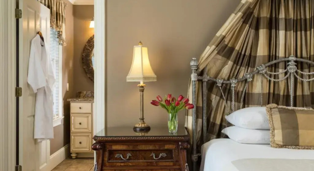Двухместный номер Standard с балконом The Inn on West Liberty