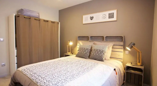 Château de Laforest, Book Hotel Thizy-les-Bourgs 