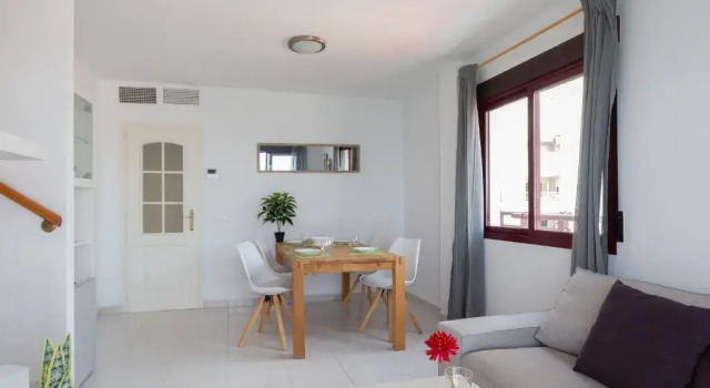 Topacio Penthouse 17a - Costa Carpediem, Забронировать Отель Отели Кальпе с парковкой, Парковка