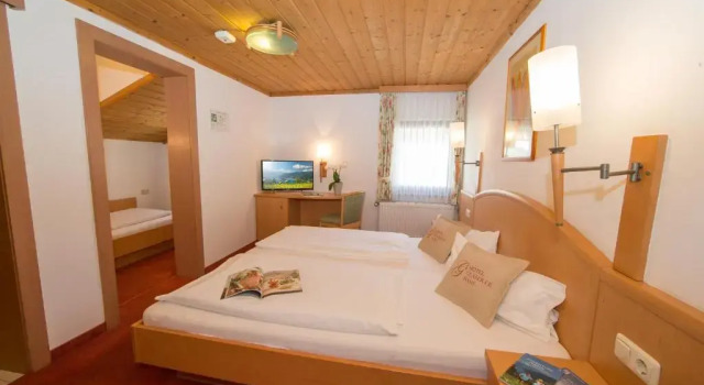 Трёхместный номер Standard Hotel Glasererhaus