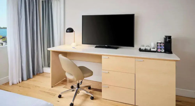 Двухместный номер Standard Radisson Blu Toronto Downtown
