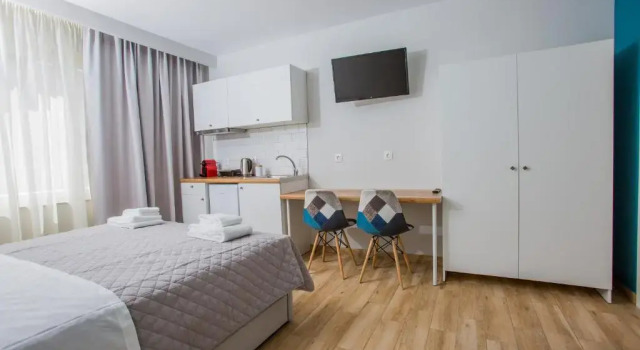 Студия Superior Athens Raise Acropolis Project