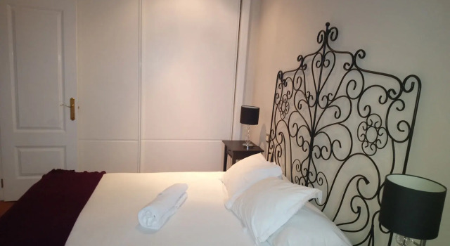 PlazaMayorSuites, Забронировать Апартаменты/квартира центр города Мадрид, рядом с Дом-музей Лопе де Вега