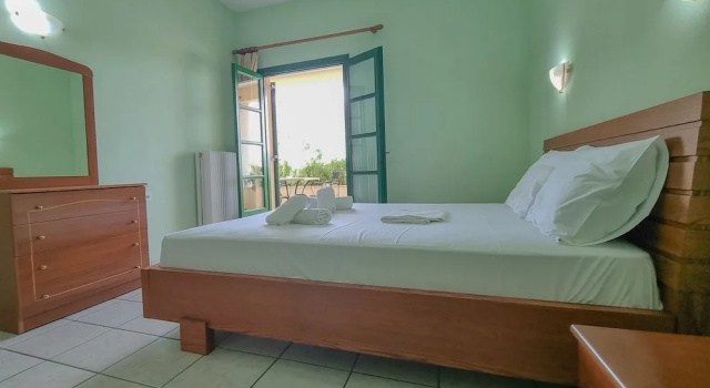 Номер Standard с балконом и с видом на сад Hotel Spiridoula
