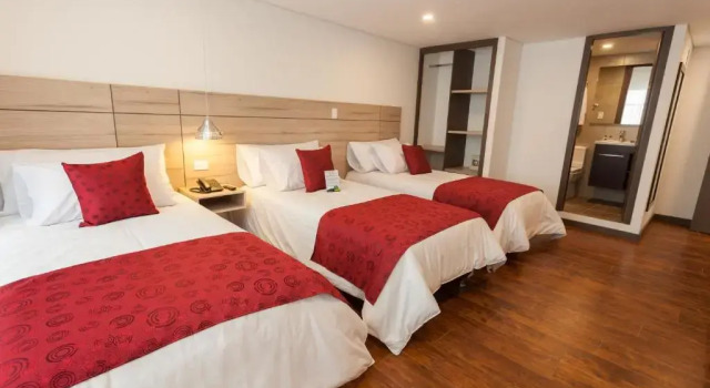 Трёхместный номер Superior Hotel Plaza Carnaval