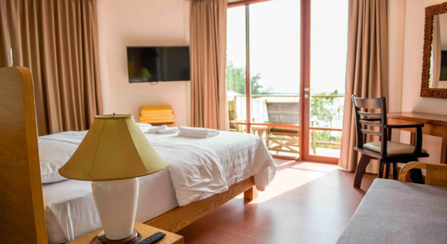 Seaman Resort, Забронировать Курортный отель Курортные отели Пхетчабури, Курортный отель