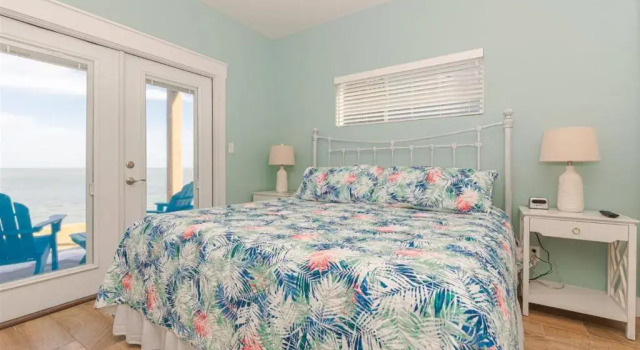 Copano Breeze by Miss Kitty’s
