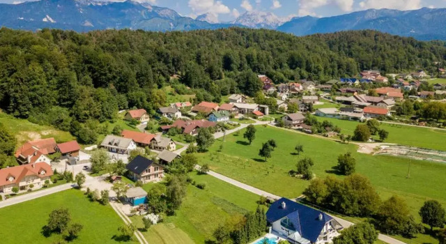 Апартаменты Modrin Apartments
