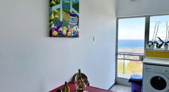 Sea View Spacious Private Villa in Lapta, Prenota Villa Lapta 