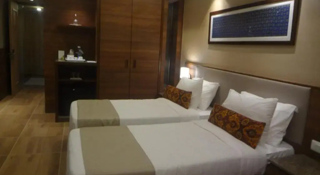 Номер Deluxe GCC Hotel and Club