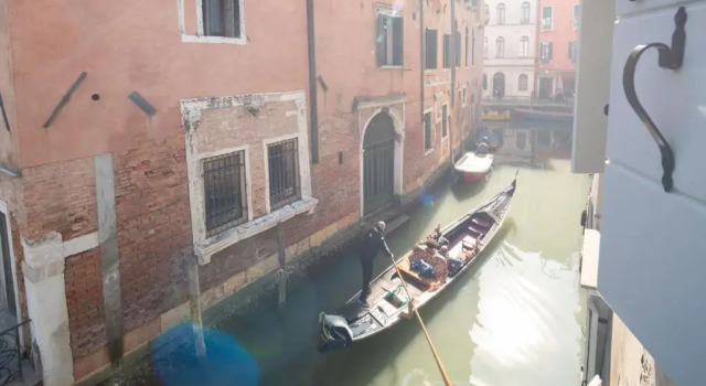 Апартаменты Superior Apartments in San Marco with Canal View by Wonderful Italy