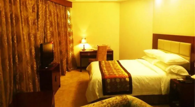 Vienna International Hotel, Prenota Hotel Hotel a Jiaxing con parcheggio, Parcheggio