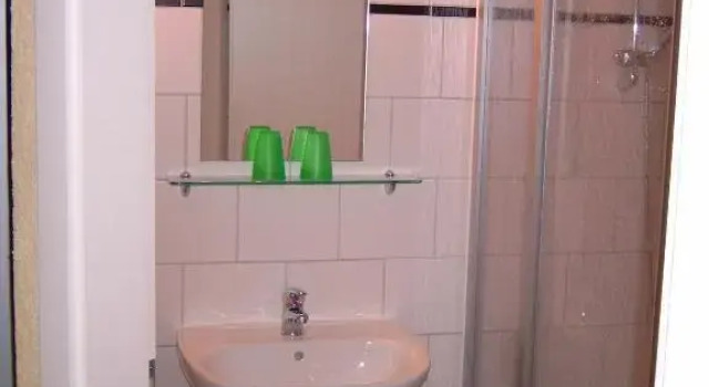Номер Standard Gästehaus Lisakowski Pension am Brautwiesenpark