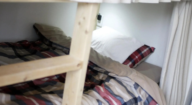 Кровать в общем номере (женский номер) Guesthouse Sensu