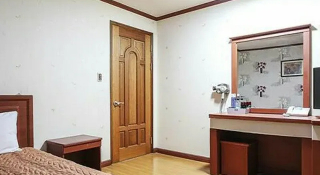 Hilltop Motel Asan, Prenota Motel Asan Chungcheongnam-Do