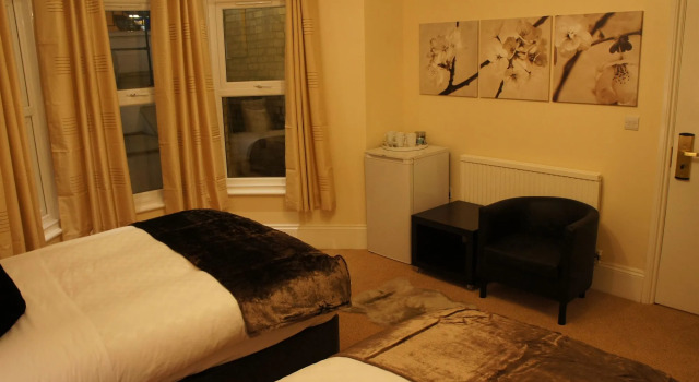Sapphire Hotel
