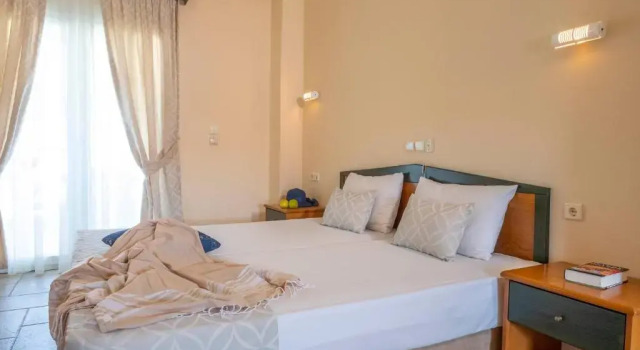 Апартаменты Aristides Hotel