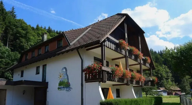Коттедж Schwarzwaldhotel Klumpp