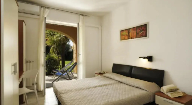 Апартаменты Standard Residence i Cormorani