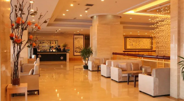 Shenda Jianghai Hotel, Book Hotel Hotels in Dandong with Parking, Parking