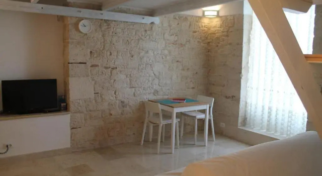 Четырёхместный номер Deluxe B&B piazza Garibaldi