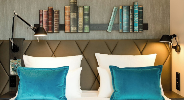 Номер Standard с красивым видом из окна Motel One Manchester-St. Peters Square