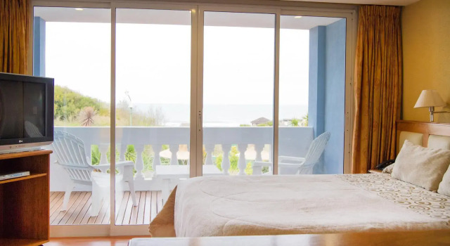 Hotel y Apart Ivamar, Rezerwuj Hotel Hotele w Buenos Aires z basenem, Basen