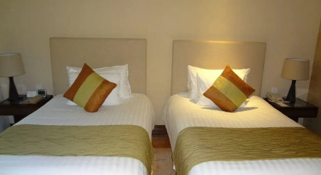 Lu'an Junsong Inn, Book Hotel Hoteller i Luan med parkering, Parkering