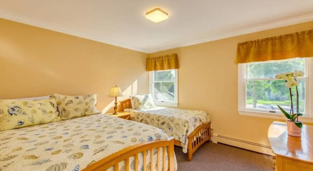 Colonial Shores Resort, Book Resort Hampton Bays The Hamptons